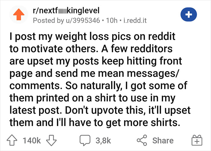 Guy Goes Viral For For His Transformation, Receives Hate Messages, Prints Them On A Shirt, Goes Viral Again