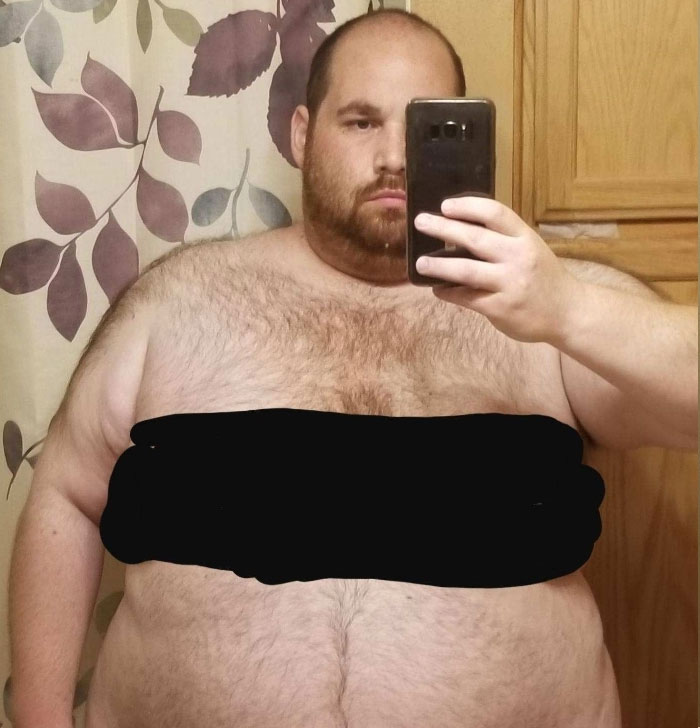 Guy Goes Viral For For His Transformation, Receives Hate Messages, Prints Them On A Shirt, Goes Viral Again