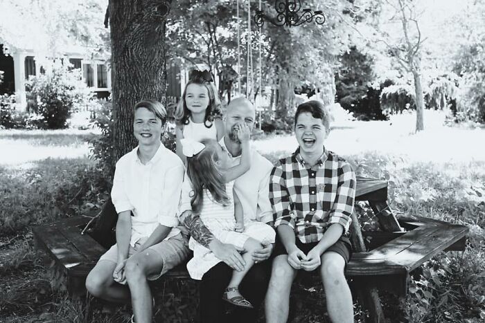 Mom Praised By 65k People On Facebook For Encouraging Her Sons To See Past Menstruation Taboo Mom Praised By 65k People On Facebook For Encouraging Her Sons To See Past Menstruation Taboo