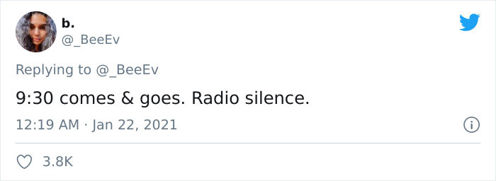 Scammer 'Sells' This Disabled Woman A PS5 For $450 And Never Sends It, So She Decides To Mess Up His Life