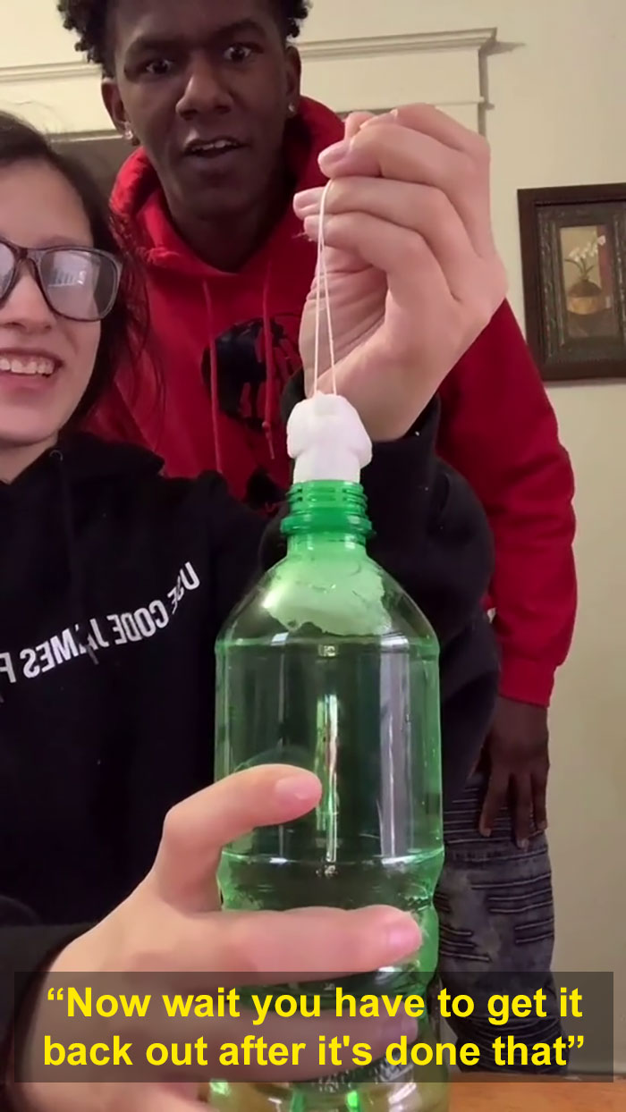 TikTok Trend Shows Men Reacting To How A Tampon Works And Their Genuine Surprise Illustrates The Need For Better Sex Ed TikTok Trend Shows Men Reacting To How A Tampon Works And Their Genuine Surprise Illustrates The Need For Better Sex Ed