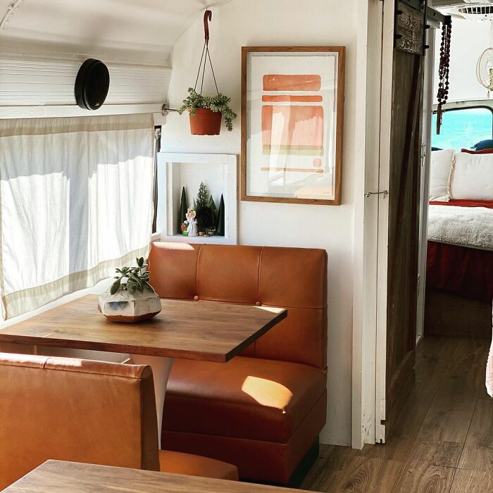 Couple Bought A School Bus For $7,500, Spent Another $42,500 To Transform It Into A Cool 298 sq ft House On Wheels Couple Bought A School Bus For $7,500, Spent Another $42,500 To Transform It Into A Cool 298 sq ft House On Wheels