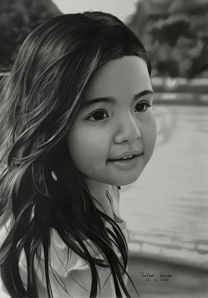 Realistic drawing of a young girl with long hair by artist Rafael Konishi, showcasing detailed artistry.