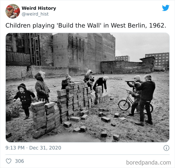 Weird-History-Twitter