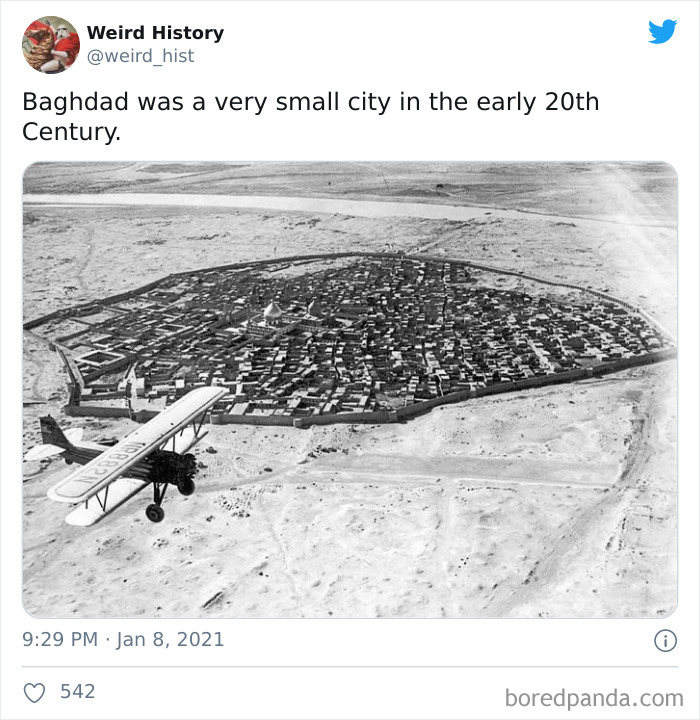 Weird-History-Twitter