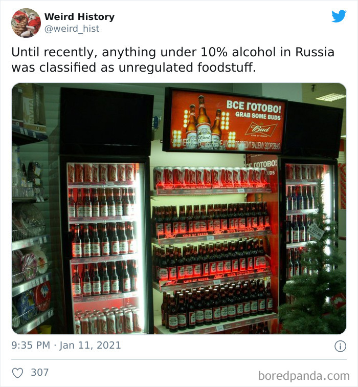 Weird-History-Twitter