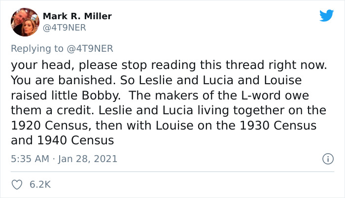 Guy Posts A 100 Y.O. Photograph That Reveals The History Of A Lesbian Relationship In His Family