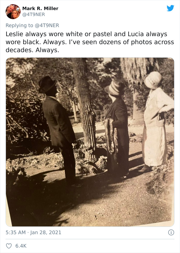 Guy Posts A 100 Y.O. Photograph That Reveals The History Of A Lesbian Relationship In His Family