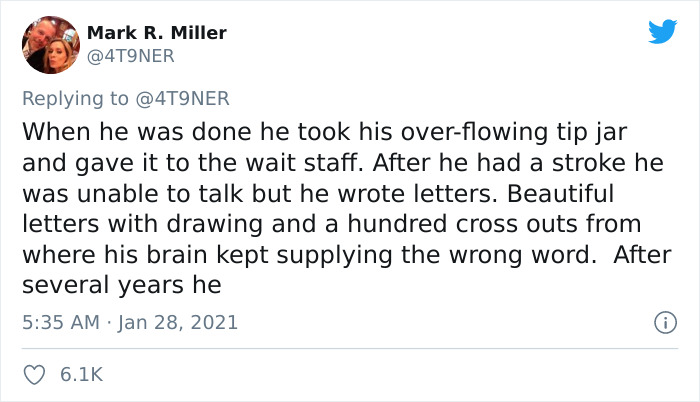 Guy Posts A 100 Y.O. Photograph That Reveals The History Of A Lesbian Relationship In His Family