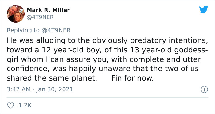 Guy Posts A 100 Y.O. Photograph That Reveals The History Of A Lesbian Relationship In His Family