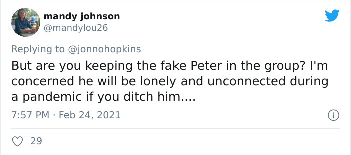 Man Shares Story Of Random Guy Being Added To His Family Chat Instead Of His Actual Dad, 78K Tweeters Are Cracking Up