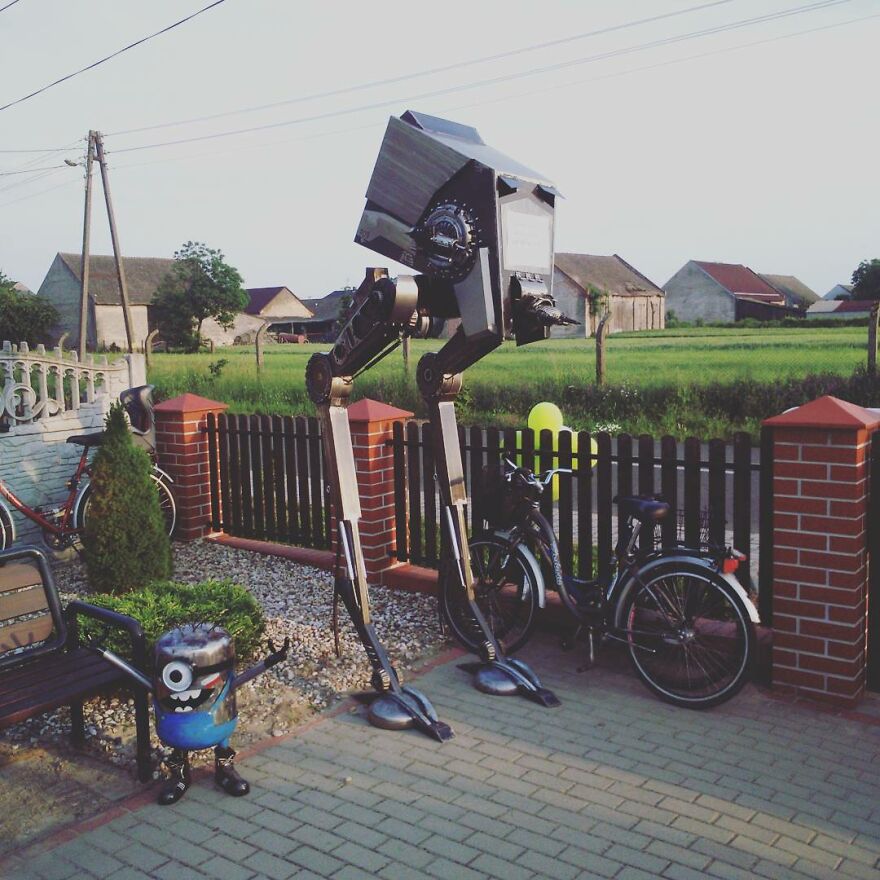 Amazing Metal Sculptures Of Chappie And Other Heroes Inspired By Movie Characters (40 Pics)