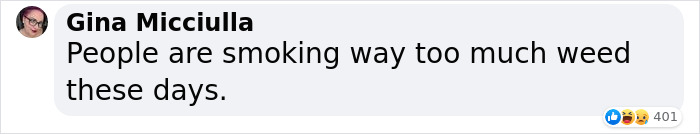 Conspiracy Theorists Claim That Snow In Texas Is Fake And They Burn It To Prove It Doesn’t Melt Conspiracy Theorists Claim That Snow In Texas Is Fake And They Burn It To Prove It Doesn’t Melt