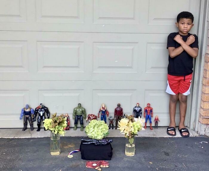 This Child’s Beautiful Avengers Memorial For Black Panther