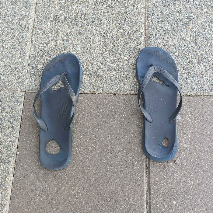 Pay Your Respects To These Fallen Soldiers