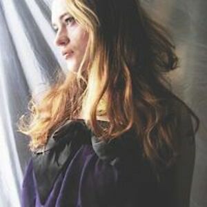 corinnared2204 avatar