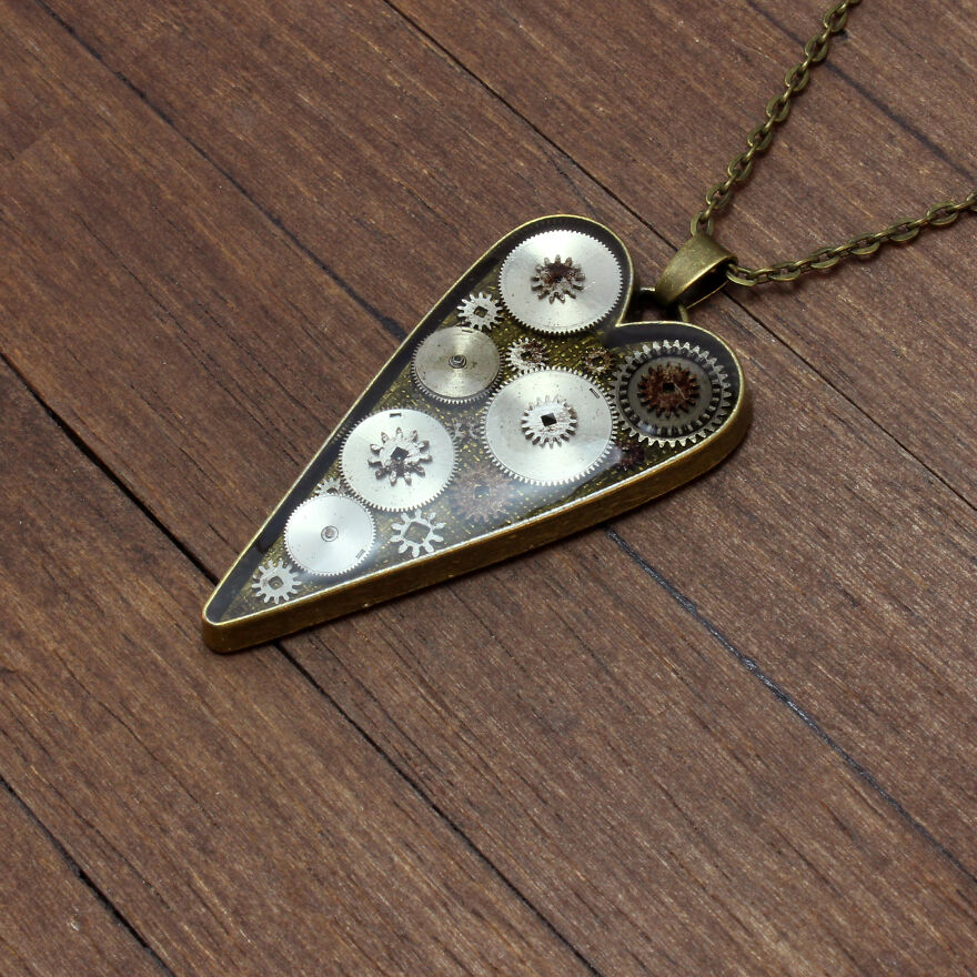Unique Heart Pendants Collection Made From Watch Parts In Steampunk Style For Valentine’s Day