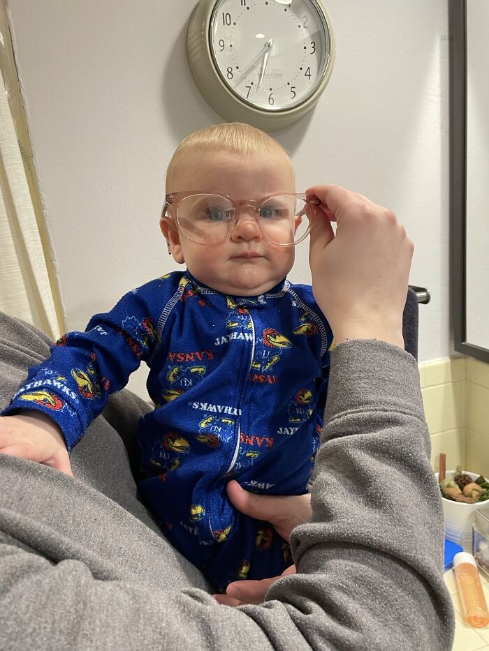 55-Year Old Office Administrator Ready For Her Lunch Break