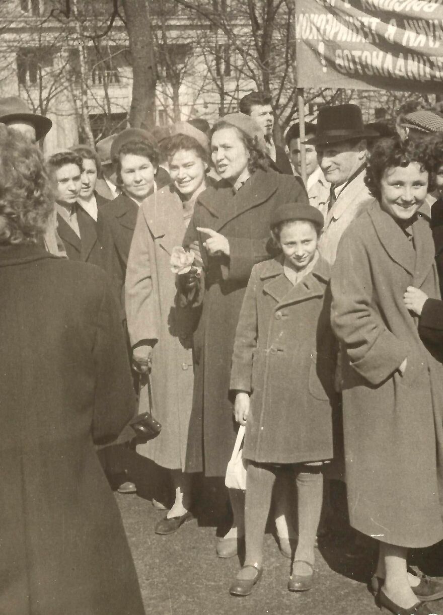 My Grandpa Loved Taking Pictures Of Life In The Soviet Union, Here Are Some Of His Best Snaps