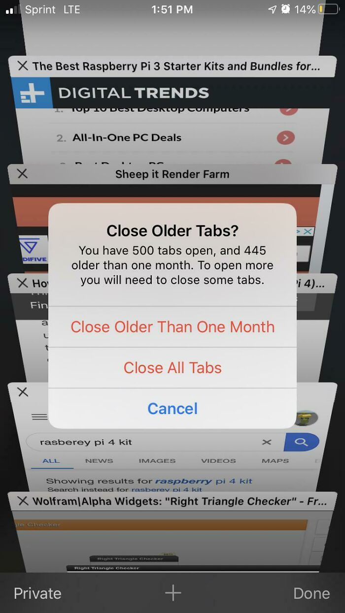 Safari Lets You Know If You Have Too Many Tabs Open, And Gives You An Option To Close All Tabs Older Than 1 Month.