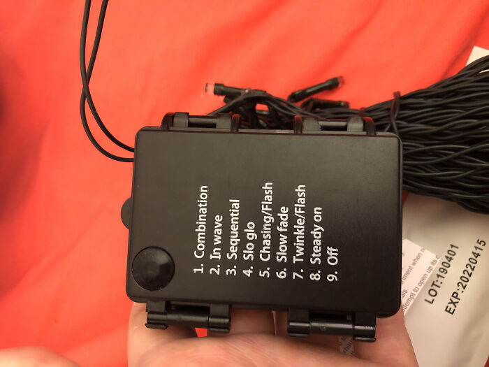 These Anti A-Hole Christmas Lights That Tell You What Each Setting Is So You Don’t Have To Just Guess