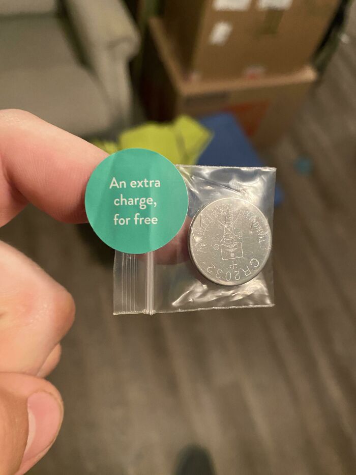 In The Process Of Helping Someone Move, I Found This Baggy With A Spare Battery In It. I’ve Got No Idea What It Goes To, But It’s Pretty Nice Of Them To Include It!