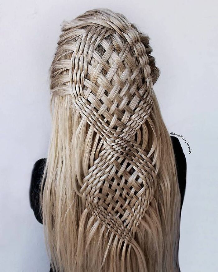 The Best 30 Hair Braid Styles From A Self-Taught Artist That Any Rapunzel Would Love