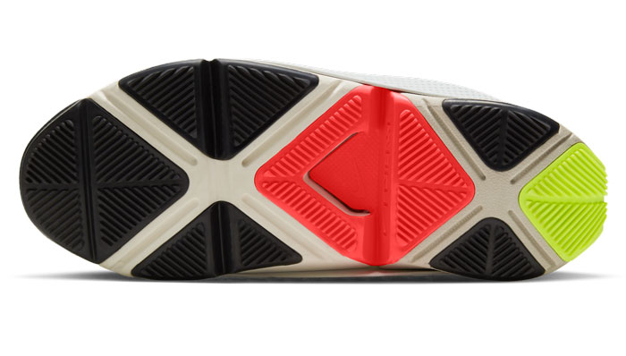 "Disability Design For The Win!": Here Are Nike’s New Sneakers That Require No Hands "Disability Design For The Win!": Here Are Nike’s New Sneakers That Require No Hands