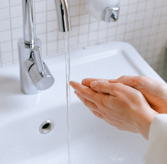 35 “Invisible” Privileges That Most People Don't Notice Because They Have Them