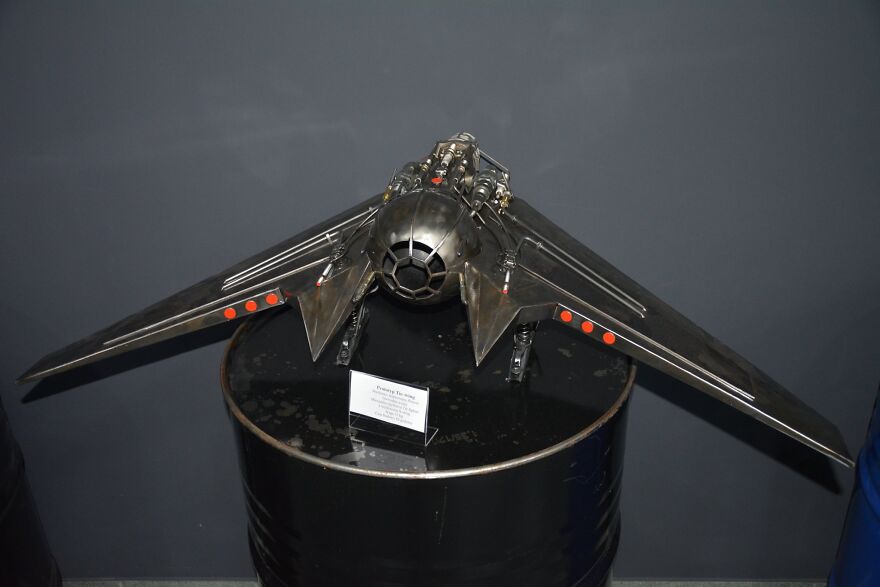 Amazing Metal Sculptures Of Chappie And Other Heroes Inspired By Movie Characters (40 Pics)