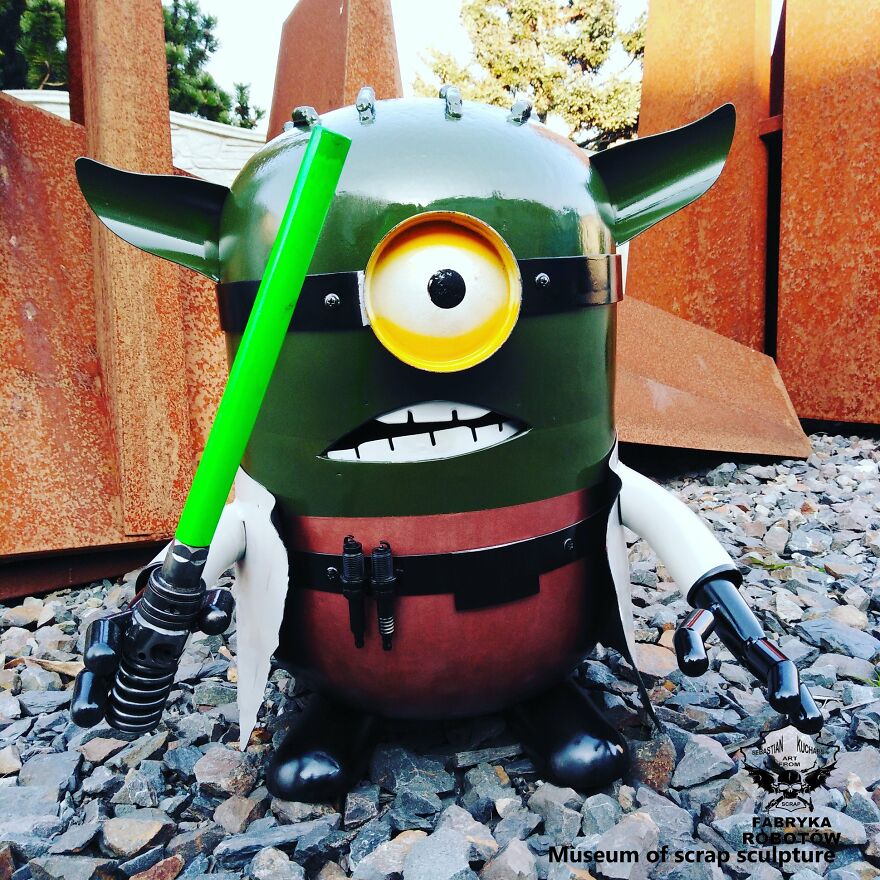 Amazing Metal Sculptures Of Chappie And Other Heroes Inspired By Movie Characters (40 Pics)