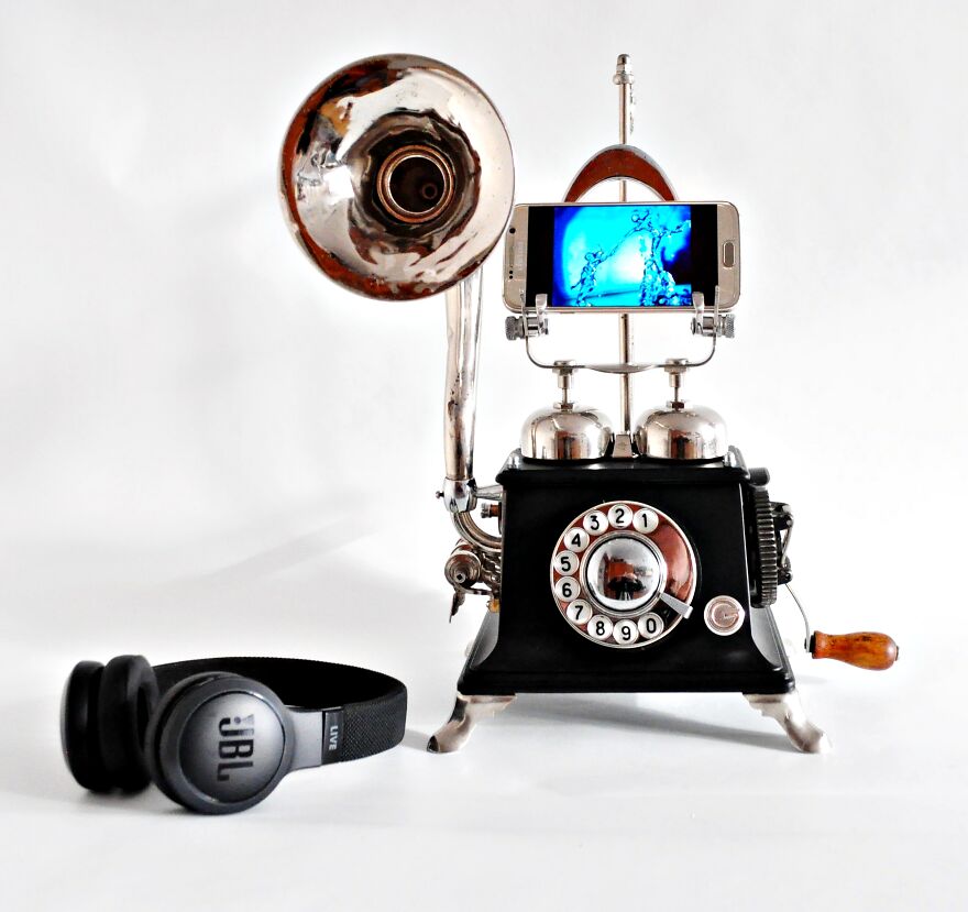 Bluetooth Music Centre