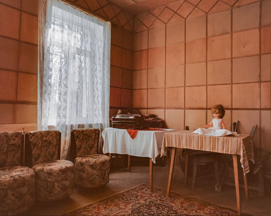 Exemplary Home (2nd Place / Analog / Film / Other)