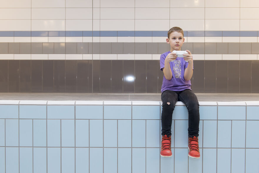 Are All Those Players In The Pool Managed At A Single Button?