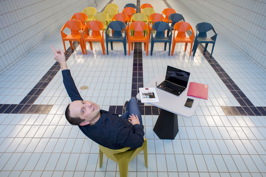 A Seminar? A Training Course Or A Conference? Offline And Underneath