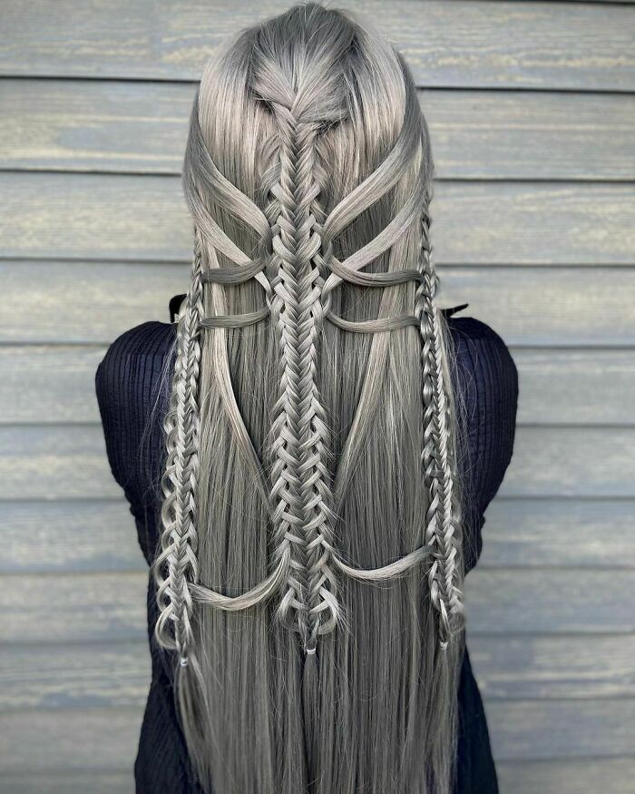 S I L V E R K N I G H T