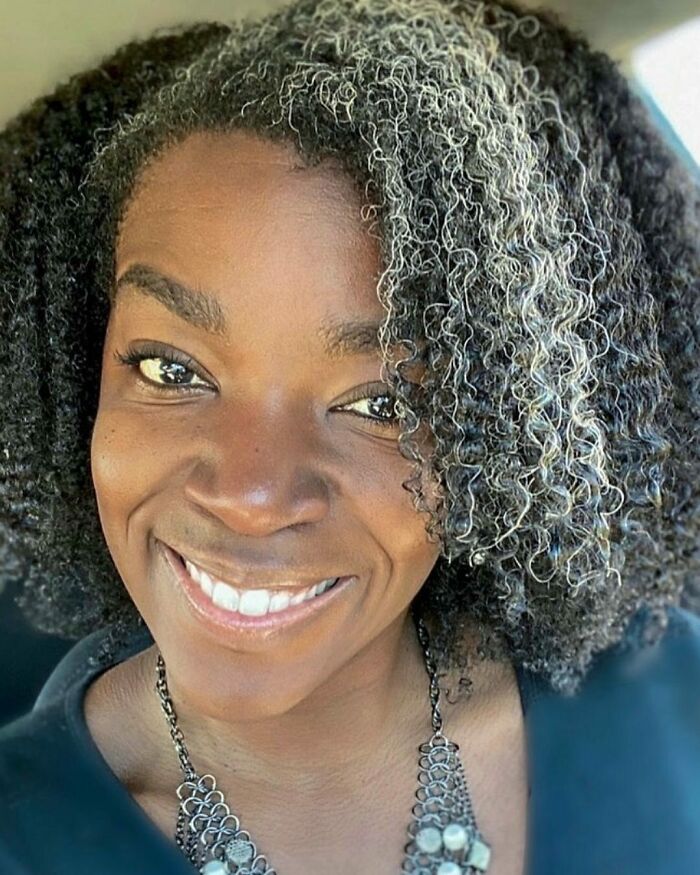 “Say Hello To My ‘Skunk Patch’. That’s What I Call My Gray Patch If Hair. My First Handful Of Strands Appeared When I Was In High School And I Would Try My Best To Hide Them. In College, More Appeared And People Would Point Them Out, Call Me ‘Old’, Tell Me I Need To Dye My Hair, Tell Me That I’m Too Young To Have Gray Hair, Etc. I Was So Embarrassed!
i Was Watching TV One Day And Noticed There Were A Few Celebrities That Dyed Their Hair Gray. ‘Wait... This Is A Thing Now?! Gray Hair Is Popular?!’
i Immediately Thought About My Thick Eyebrows ‘Thickums/Caterpillars’. (Everything Has A Nickname 😂🤣) I Used To Get Made Fun Of Because They Were So Thick And It Used To Bother Me Until I Realized Many Of The People That Were Making Fun Of Me Were Also Using Make Up To Fill In Their Eyebrows. 🧐 They’re Taking Extra Steps To Take What I Have, So How Bad Can When I Have Actually Be?? The Same Thing For The People That Were Dying Their Hair. They’re Dying Their Hair To Get A Look At That Some Of Us Have Naturally, So Why Are We Ashamed Of It?
our Gray Hair Doesn’t Define Our Youth. I Learned To Accept Me For How I Am—skunk Patch, Thickums, And All. 😌”
@enicholeb #grombre #gogrombre #grombabe