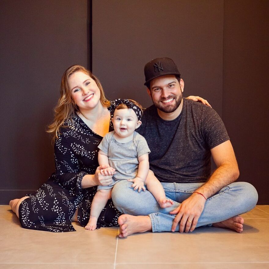 For His Newborn Daughter's Photoshoot, This Dad Recreated Famous Paintings He And His Wife Love For His Newborn Daughter's Photoshoot, This Dad Recreated Famous Paintings He And His Wife Love