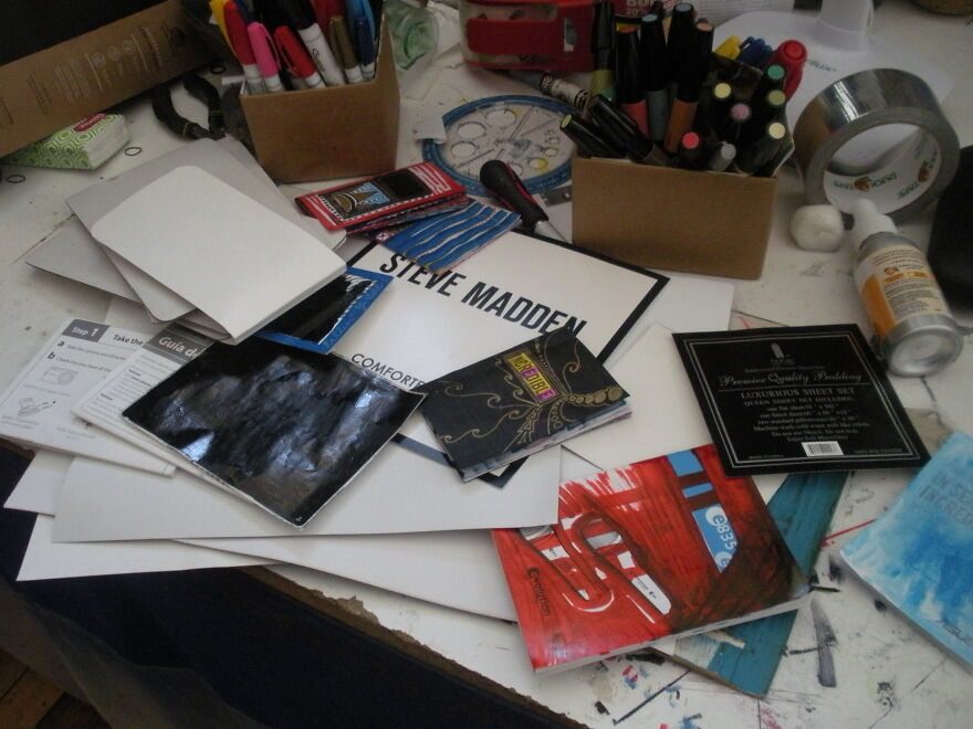 I Paint On Stuff I Find (40 Pics)