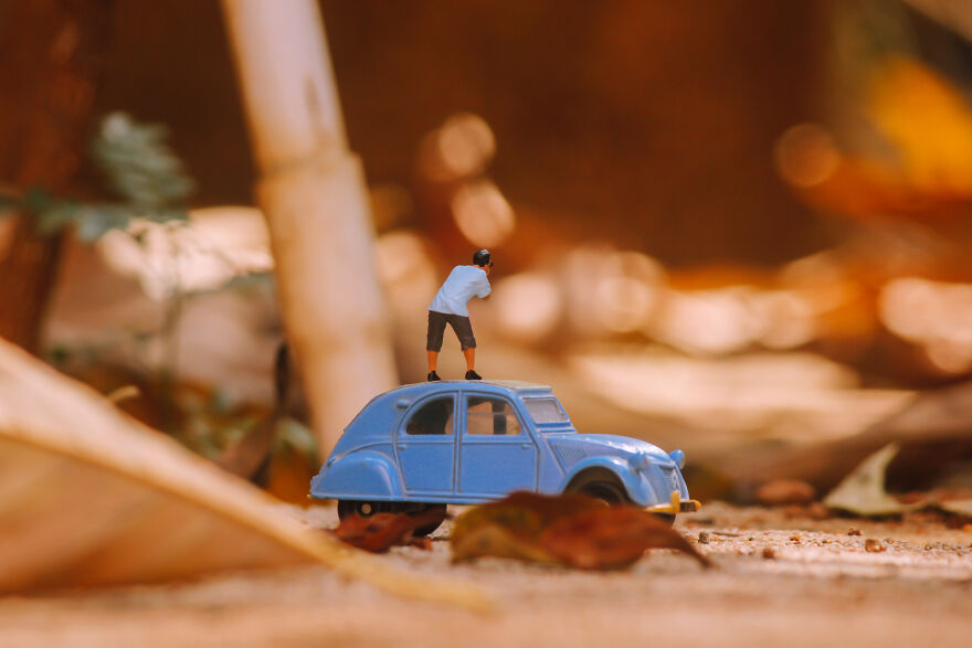 I Joined A Miniature Photographer In His Adventure