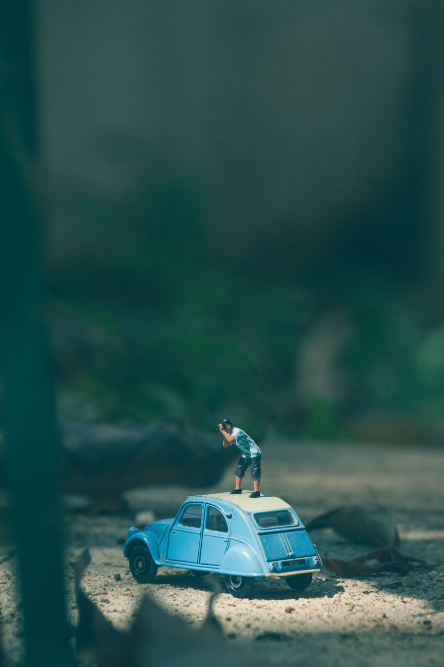 I Joined A Miniature Photographer In His Adventure