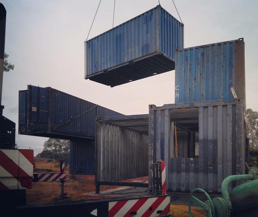 An Incredible Family House In Sevilla Made Of Recycled Shipping Containers