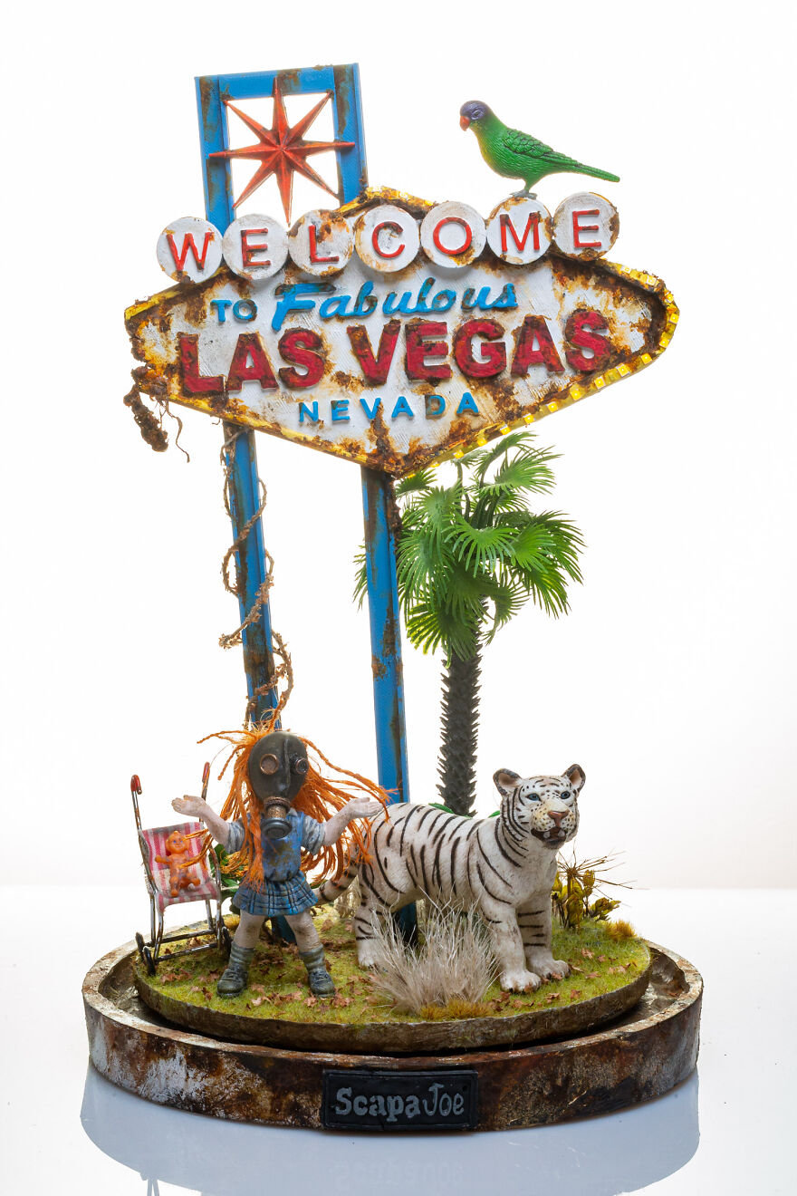 Our Mini Postapopcalyptic Futures Our Mini Postapopcalyptic Futures