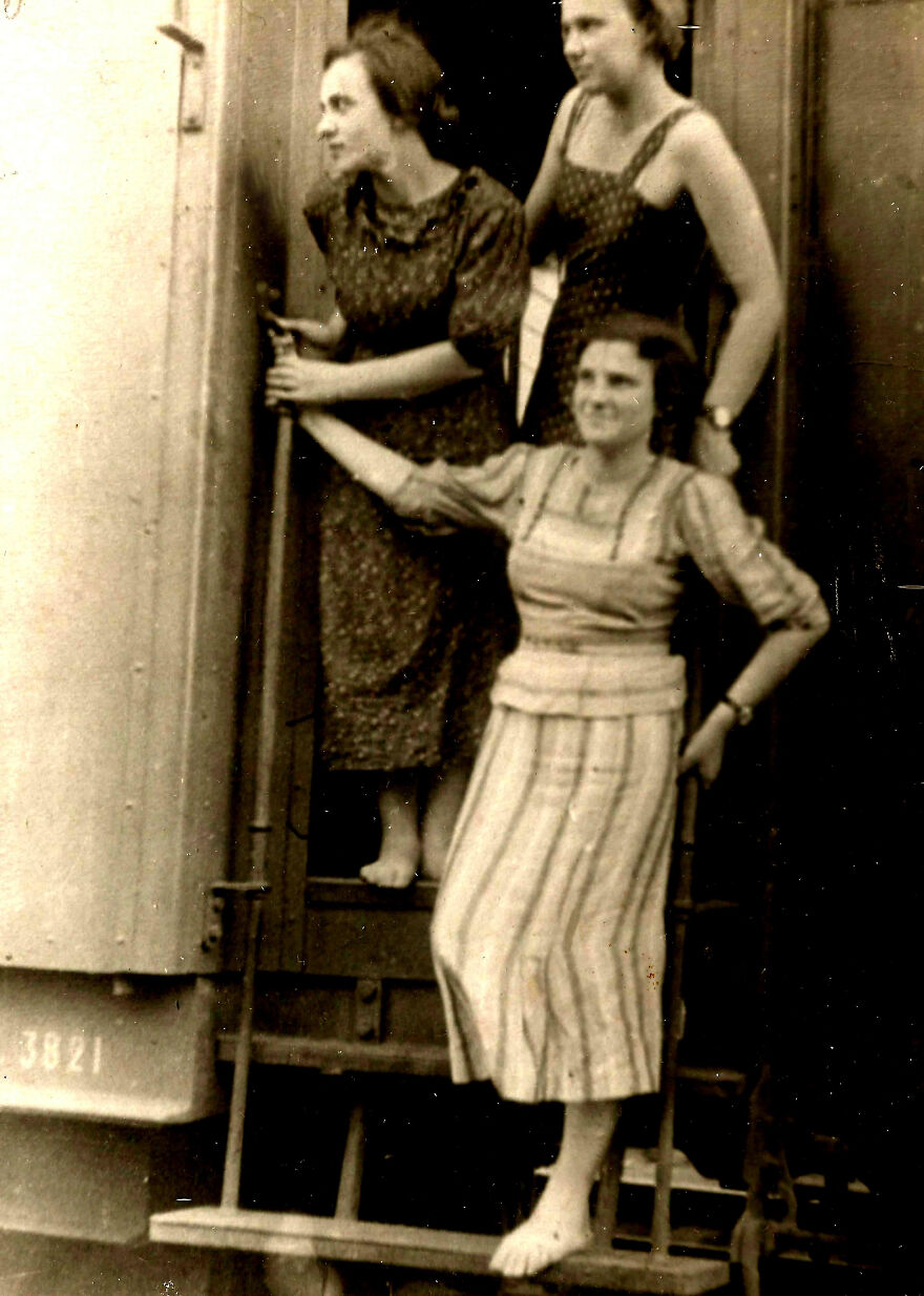 My Grandpa Had A Camera And Wasn't Afraid To Use It - From The Very First Days Of The Soviet Union My Grandpa Had A Camera And Wasn't Afraid To Use It - From The Very First Days Of The Soviet Union