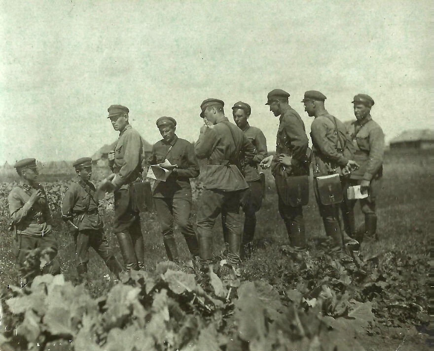 My Grandpa Had A Camera And Wasn't Afraid To Use It - From The Very First Days Of The Soviet Union My Grandpa Had A Camera And Wasn't Afraid To Use It - From The Very First Days Of The Soviet Union