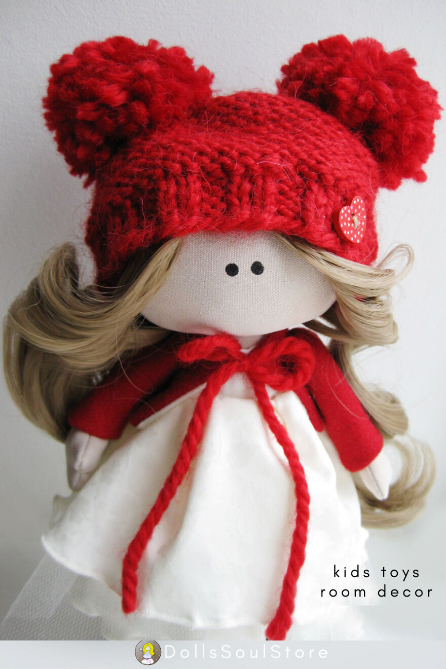 Here Are My Magic Dolls