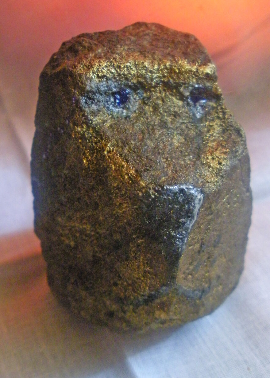 I Paint On Stuff I Find (40 Pics)