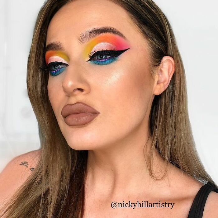 This Self-Taught Makeup Artist Transforms Herself Into Famous People And Psychedelic Creatures (57 Pics)