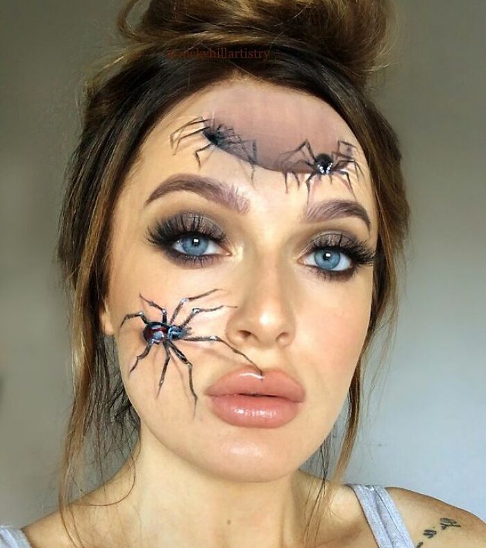 This Self-Taught Makeup Artist Transforms Herself Into Famous People And Psychedelic Creatures (57 Pics)