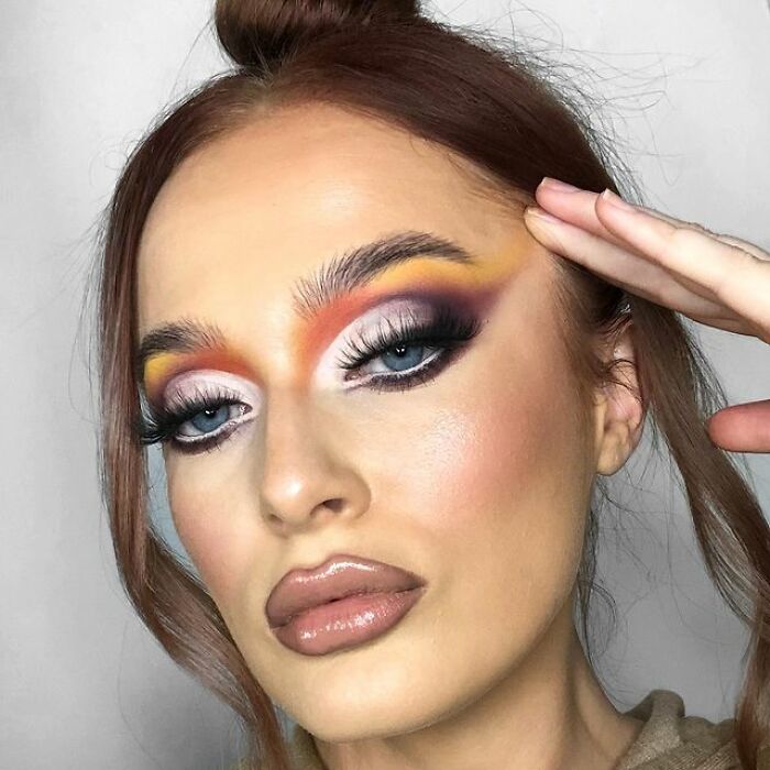 This Self-Taught Makeup Artist Transforms Herself Into Famous People And Psychedelic Creatures (57 Pics)